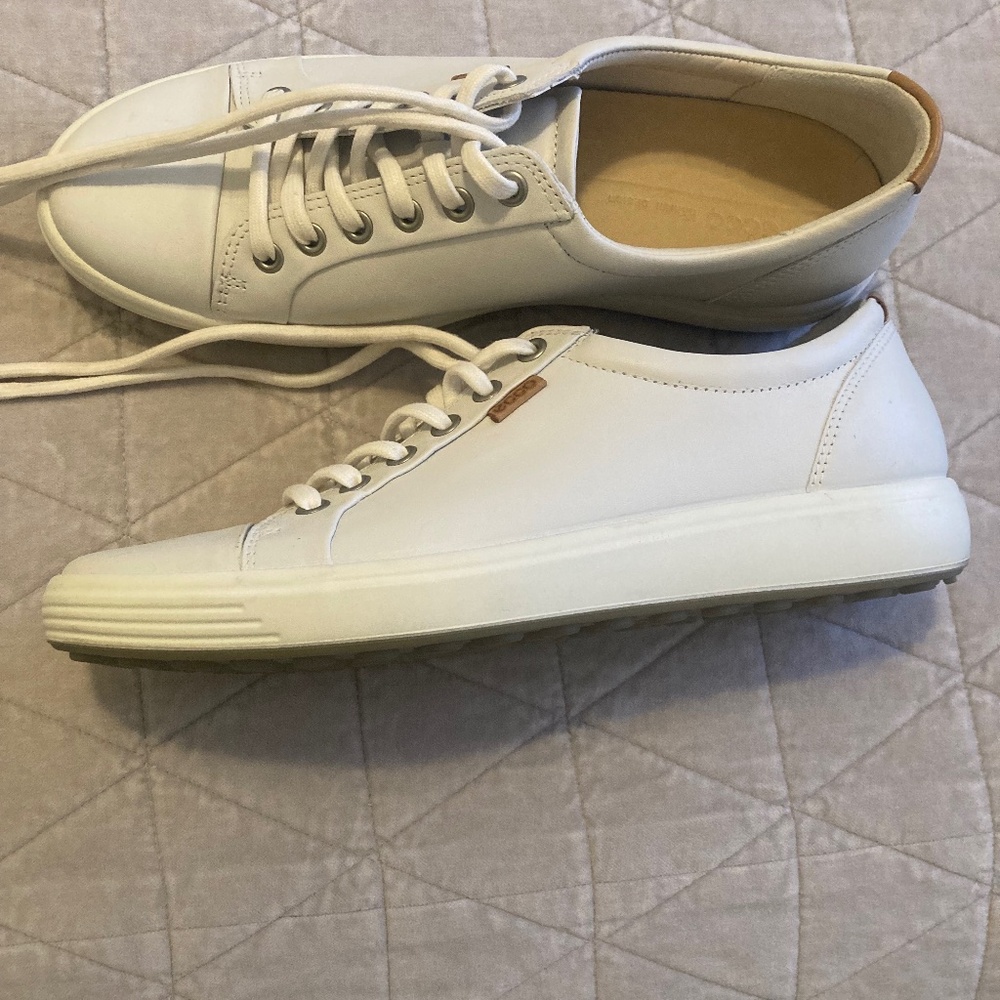 Ecco Soft 7 Leather Sneaker